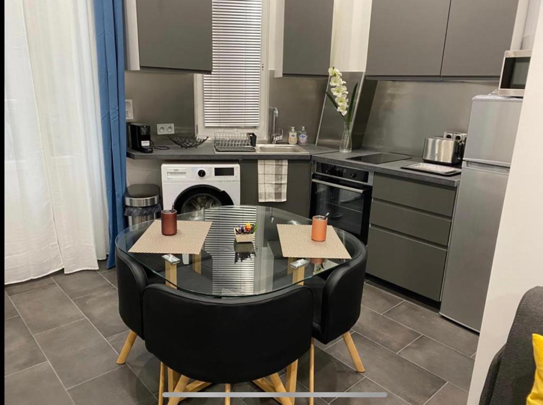 パリLuxurious Loft Near Jardin Du Luxembourgアパートメント エクステリア 写真